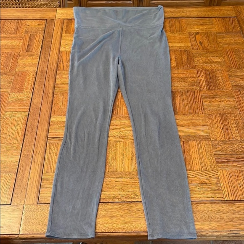 Free People gray ribbed Leggings High-Rise Stretchy size L